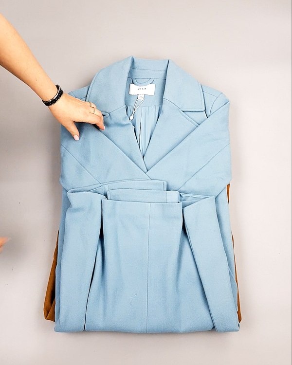 Фотография  631 - Пальто Bestseller 104#10,5 кг, ЛОТ №7559 оптом в Черкесске и Карачаево-Черкесской республике