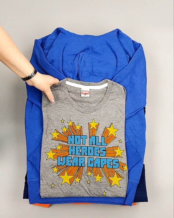 Фотография  470 - HOMAGE CAN 084#10 кг, ЛОТ №7496 оптом в Черкесске и Карачаево-Черкесской республике