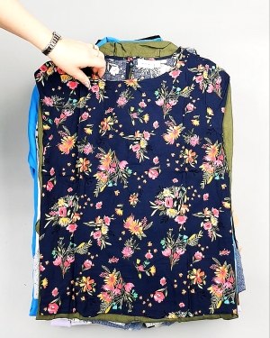 Фотография  366 - Bestseller Summer mix 104#15 кг, ЛОТ №7495 оптом в Черкесске и Карачаево-Черкесской республике