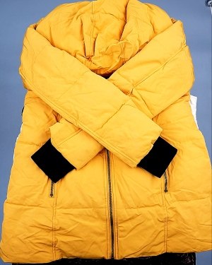 Купить Верхняя одежда AMAZON жен 015#10 кг, ЛОТ №7714 оптом в Черкесске и Карачаево-Черкесской республике