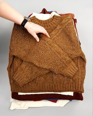 Фотография  397 - Джемпера СТОК CAN 084#7 кг, ЛОТ №7651 оптом в Черкесске и Карачаево-Черкесской республике