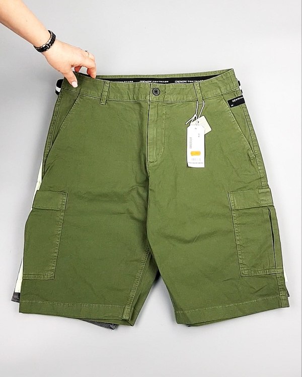 Фотография  877 - Шорты мужские TOM TAILOR 124#3,8 кг оптом в Черкесске и Карачаево-Черкесской республике