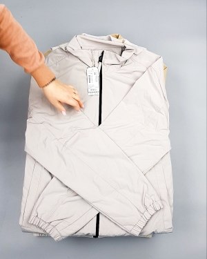 Фотография  240 - Верхняя одежда весна TOM TAILOR 124#7,1 кг, ЛОТ №7580 оптом в Черкесске и Карачаево-Черкесской республике