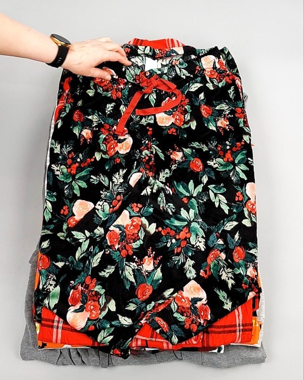 Фотография  622 - Домашняя одежда м/ж AMAZON 015#7 кг, ЛОТ №7782 оптом в Черкесске и Карачаево-Черкесской республике