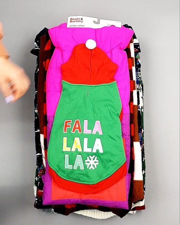 Фотография  103 - Одежда для собак AMAZON 015#4 кг, ЛОТ №7800 оптом в Черкесске и Карачаево-Черкесской республике