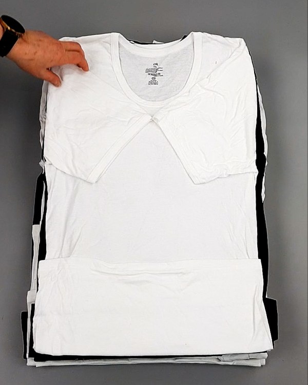 Фотография  804 - Футболки мужские C&A 025#5 кг оптом в Черкесске и Карачаево-Черкесской республике