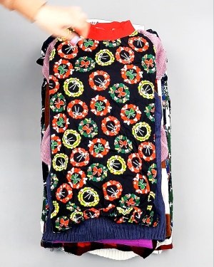 Фотография  143 - Одежда для собак AMAZON 015#4 кг, ЛОТ №7800 оптом в Черкесске и Карачаево-Черкесской республике