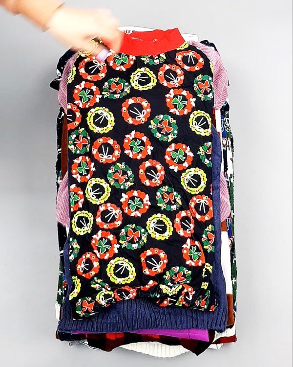 Фотография  323 - Одежда для собак AMAZON 015#4 кг, ЛОТ №7800 оптом в Черкесске и Карачаево-Черкесской республике