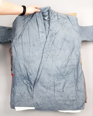 Фотография  605 - Кардиганы СТОК CAN 084#7 кг, ЛОТ №7673 оптом в Черкесске и Карачаево-Черкесской республике