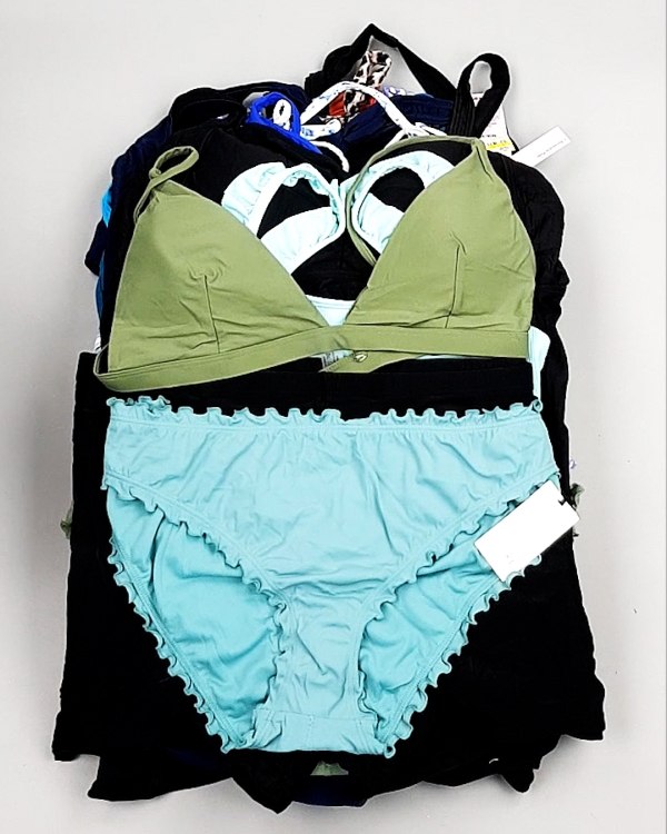 Фотография  191 - Купальники AMAZON жен 015#4 кг, ЛОТ №7797 оптом в Черкесске и Карачаево-Черкесской республике