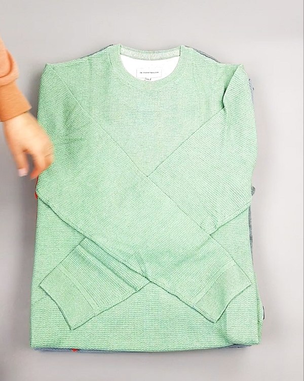 Фотография  355 - Джемпера легкие мужские TOM TAILOR 124#8,3 кг, ЛОТ №7604 оптом в Черкесске и Карачаево-Черкесской республике