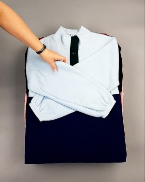 Фотография  673 - SWEATSHIRT CAN 084#10 кг, ЛОТ №7621 оптом в Черкесске и Карачаево-Черкесской республике