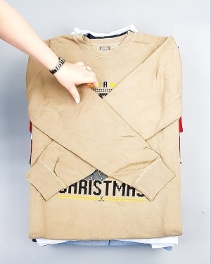 Фотография  320 - SWEATSHIRT CAN 084#10 кг, ЛОТ №7618 оптом в Черкесске и Карачаево-Черкесской республике