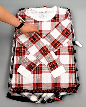 Фотография  632 - Домашняя одежда м/ж AMAZON 015#7 кг, ЛОТ №7783 оптом в Черкесске и Карачаево-Черкесской республике