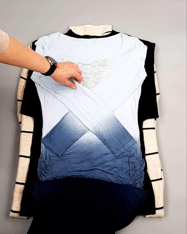 Фотография  796 - Платья СТОК CAN зима 084#7 кг, ЛОТ №7695 оптом в Черкесске и Карачаево-Черкесской республике