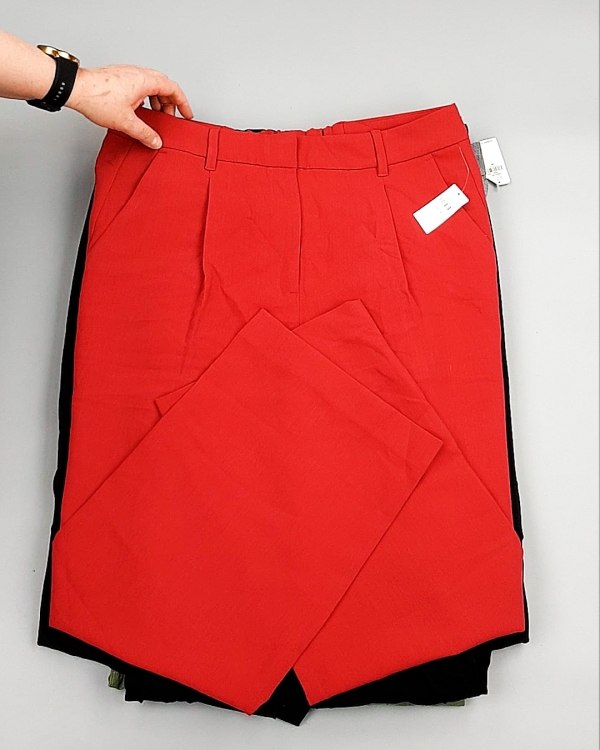 Фотография  990 - Брюки жен XXL СТОК CAN 084#7 кг, ЛОТ №7670 оптом в Черкесске и Карачаево-Черкесской республике