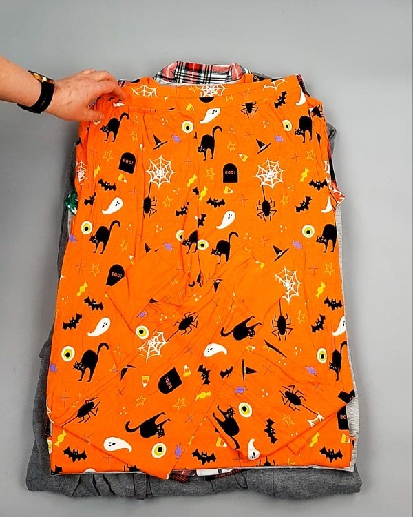 Фотография  232 - Домашняя одежда м/ж AMAZON 015#7 кг, ЛОТ №7782 оптом в Черкесске и Карачаево-Черкесской республике