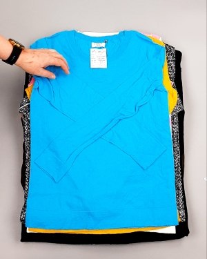 Фотография  130 - Джемпера легкие СТОК CAN 084#7 кг, ЛОТ №7632 оптом в Черкесске и Карачаево-Черкесской республике