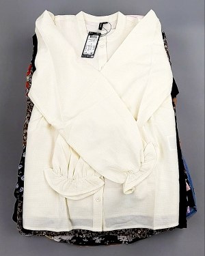 Купить Блузки Bestseller 44#5 кг, ЛОТ №8026 оптом в Черкесске и Карачаево-Черкесской республике