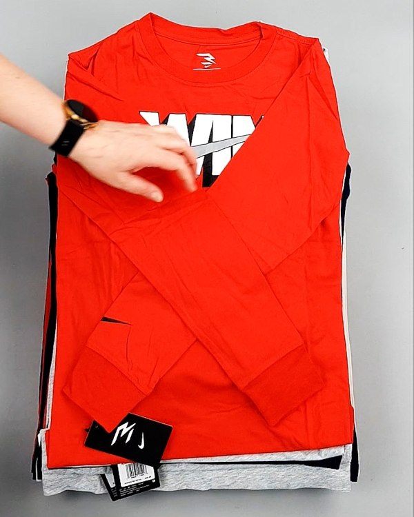 Фотография  710 - Тонковки детские NIKE CAN 084#5 кг, ЛОТ №7970 оптом в Черкесске и Карачаево-Черкесской республике