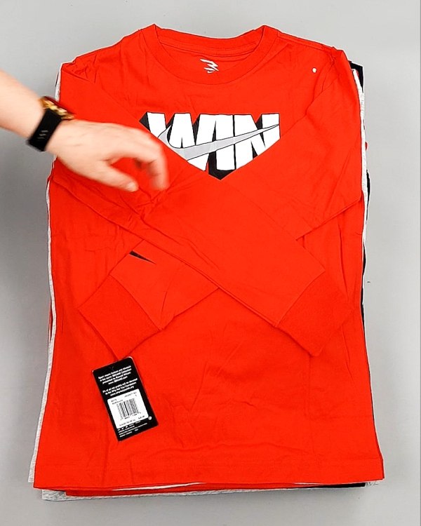 Фотография  311 - Тонковки детские NIKE CAN 084#5 кг, ЛОТ №7968 оптом в Черкесске и Карачаево-Черкесской республике