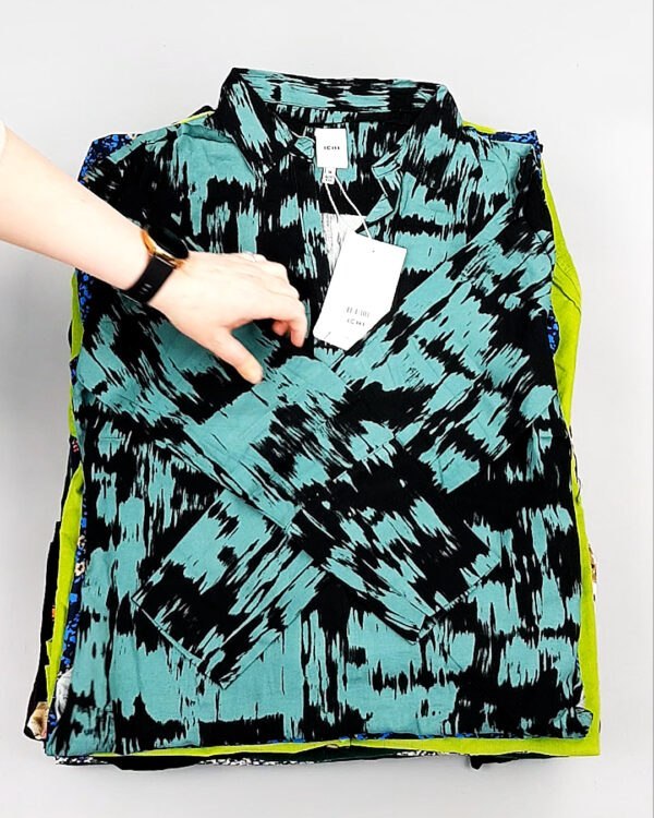 Фотография  793 - Блузки Bestseller+DK 035#5 кг, ЛОТ №8096 оптом в Черкесске и Карачаево-Черкесской республике