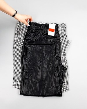 Фотография  906 - Брюки женские зима C&A 025#10 кг оптом в Черкесске и Карачаево-Черкесской республике