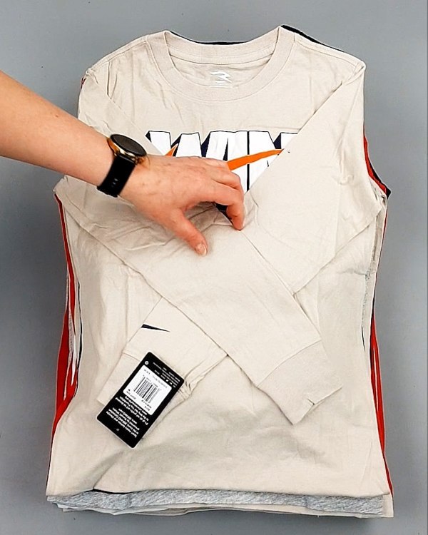 Фотография  142 - Тонковки детские NIKE CAN 084#5 кг, ЛОТ №7971 оптом в Черкесске и Карачаево-Черкесской республике