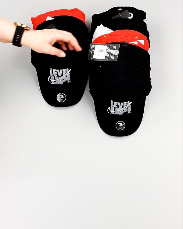 Фотография  373 - Кепки детские CAN 084#5 кг, ЛОТ №7966 оптом в Черкесске и Карачаево-Черкесской республике