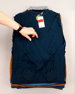 Фотография  308 - Джемпера легкие мужские C&A 025#7 кг, ЛОТ №7876 оптом в Черкесске и Карачаево-Черкесской республике