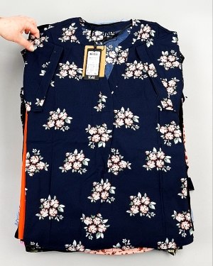 Фотография  204 - Блузки Bestseller 44#5 кг оптом в Черкесске и Карачаево-Черкесской республике