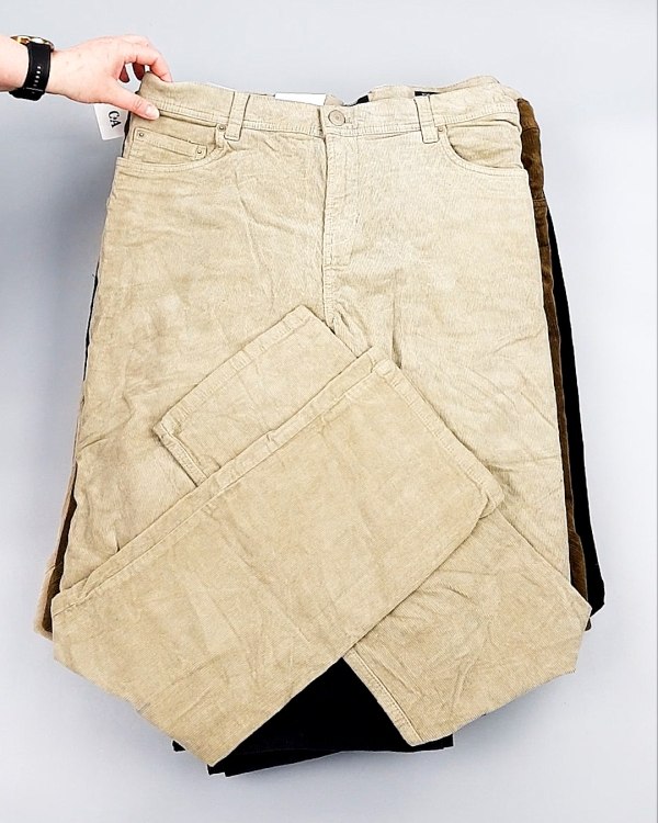 Фотография  587 - Брюки вельветовые м/ж C&A 025#10 кг, ЛОТ №8031 оптом в Черкесске и Карачаево-Черкесской республике