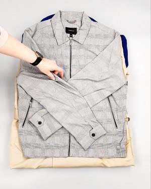 Фотография  801 - Ветровки м/ж C&A 025#10 кг, ЛОТ №7864 оптом в Черкесске и Карачаево-Черкесской республике