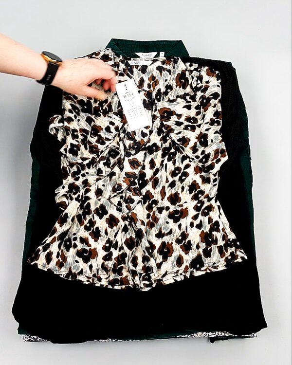 Фотография  427 - Блузки Bestseller+DK 035#5 кг, ЛОТ №8096 оптом в Черкесске и Карачаево-Черкесской республике