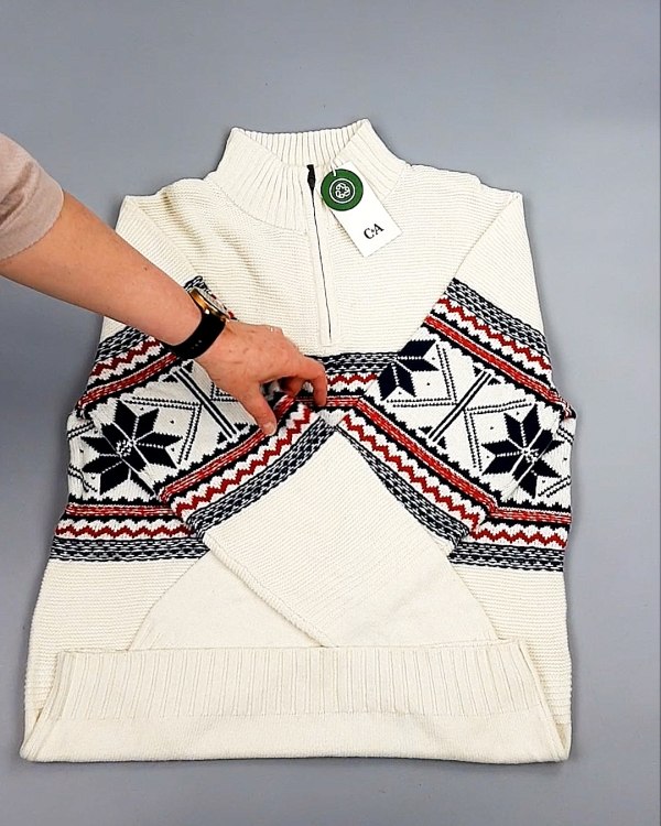 Фотография  326 - Джемпера мужские C&A 025#7 кг, ЛОТ №7891 оптом в Черкесске и Карачаево-Черкесской республике