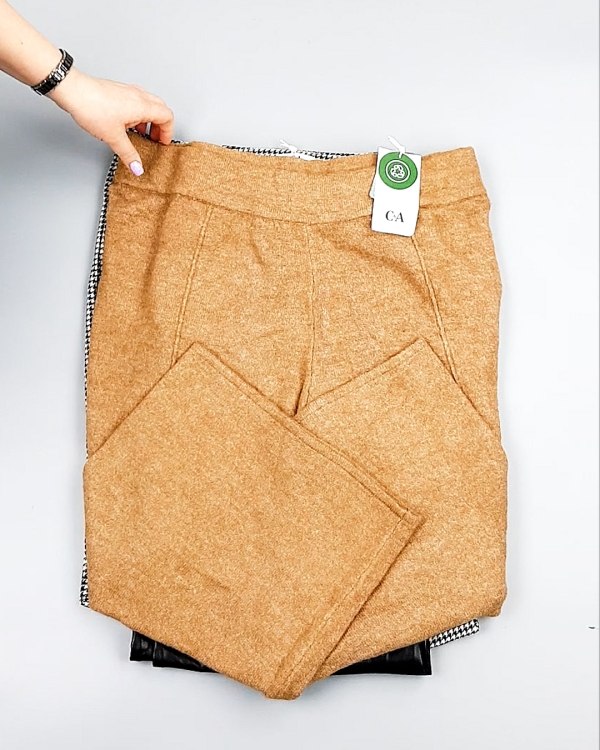 Фотография  196 - Брюки женские зима C&A 025#10 кг, ЛОТ №7908 оптом в Черкесске и Карачаево-Черкесской республике