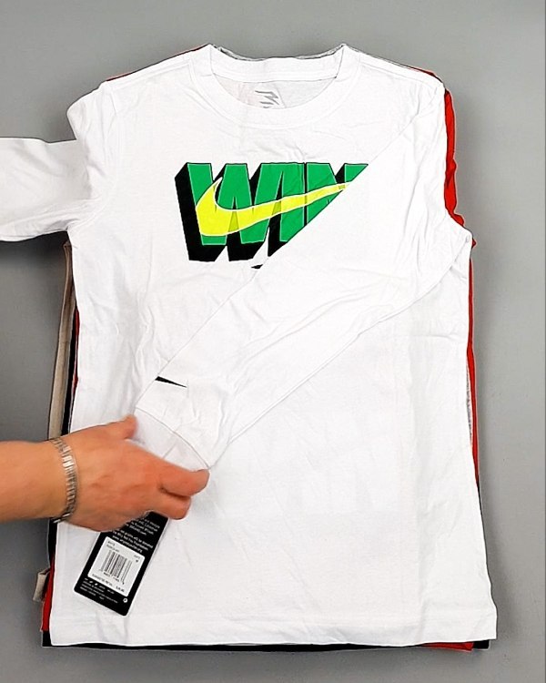 Фотография  468 - Тонковки детские NIKE CAN 084#5 кг, ЛОТ №7969 оптом в Черкесске и Карачаево-Черкесской республике