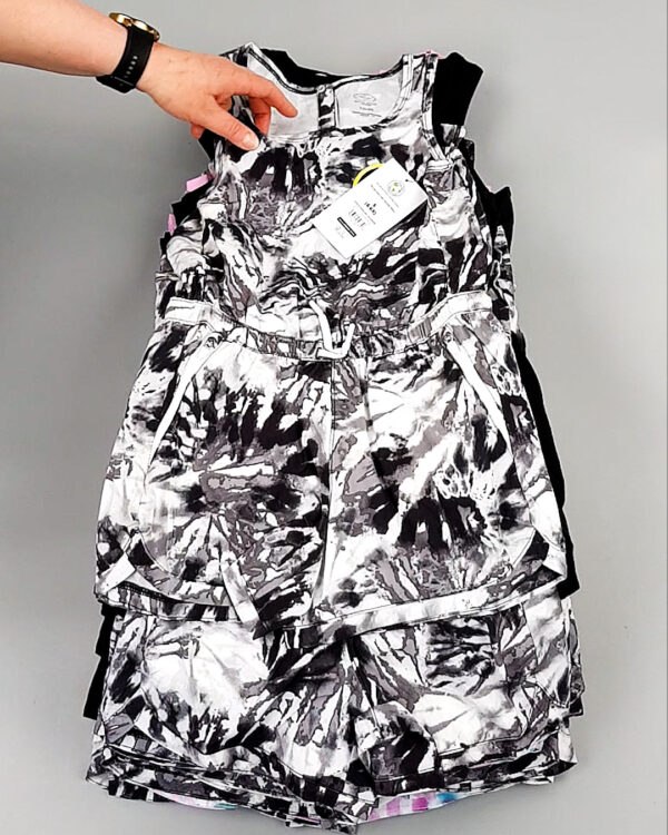 Фотография  310 - Комбинезоны детские CAN#5 кг, ЛОТ №8132 оптом в Черкесске и Карачаево-Черкесской республике