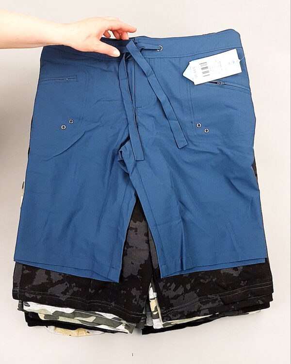Фотография  595 - Шорты муж СТОК CAN#5 кг, ЛОТ №8316 оптом в Черкесске и Карачаево-Черкесской республике
