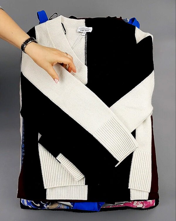 Фотография  109 - OTHER STORIES mix 06 B 035#15 кг, ЛОТ №8189 оптом в Черкесске и Карачаево-Черкесской республике