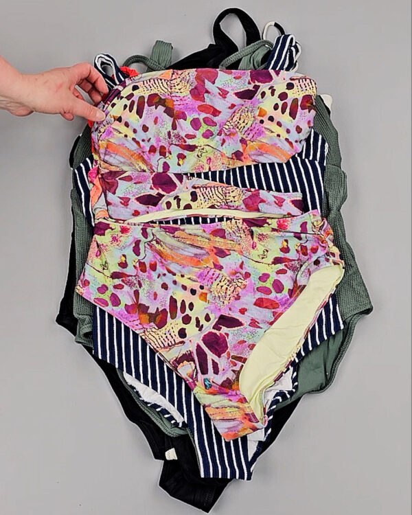 Фотография  486 - Купальники H&M#5 кг оптом в Черкесске и Карачаево-Черкесской республике