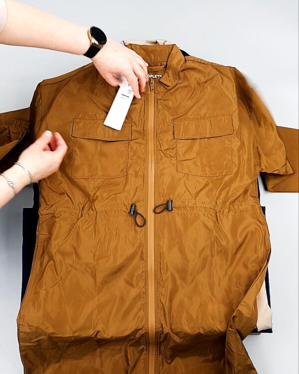 Фотография  898 - Ветровки Bestseller+DK 035#10 кг оптом в Черкесске и Карачаево-Черкесской республике