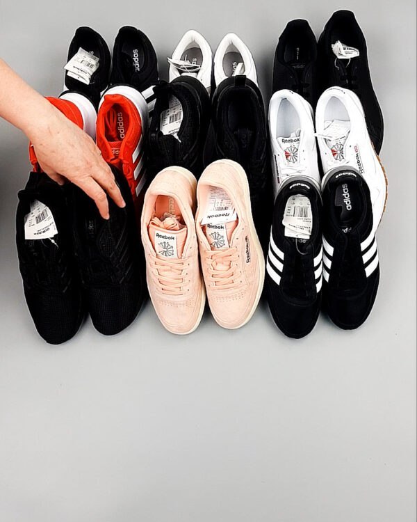 Фотография  511 - Кроссовки Adidas+Reebok#15 шт, ЛОТ №8331 оптом в Черкесске и Карачаево-Черкесской республике