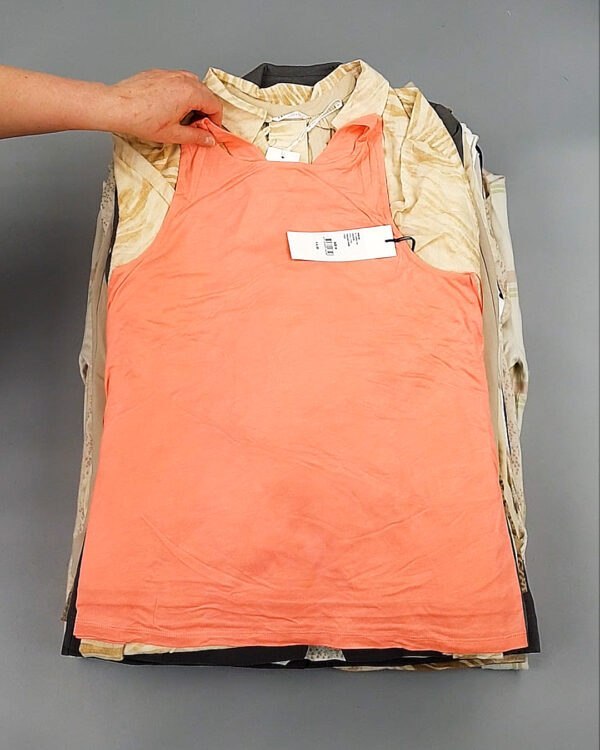 Фотография  977 - YA YA mix 43#40 шт, ЛОТ №8267 оптом в Черкесске и Карачаево-Черкесской республике