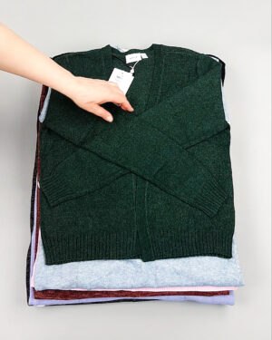 Фотография  881 - Джемпера легкие Bestseller+DK 035#7 кг, ЛОТ №8252 оптом в Черкесске и Карачаево-Черкесской республике