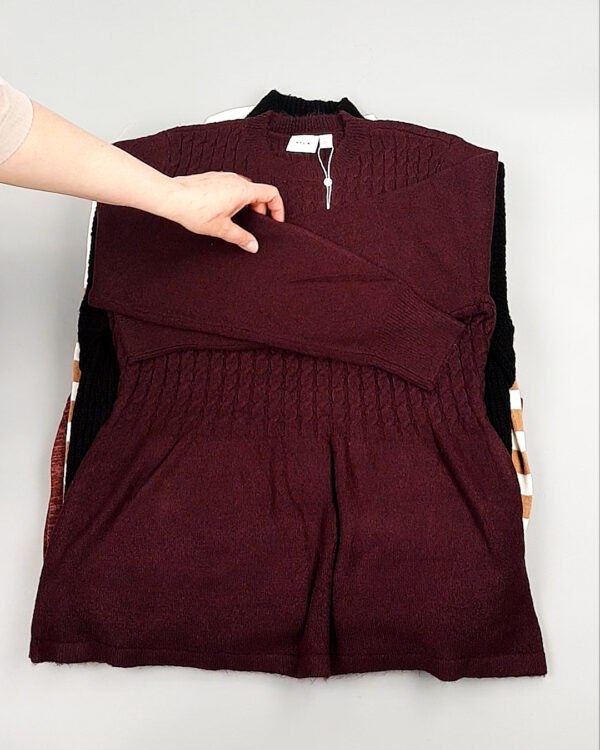 Фотография  818 - Джемпера легкие Bestseller+DK 035#7 кг, ЛОТ №8253 оптом в Черкесске и Карачаево-Черкесской республике