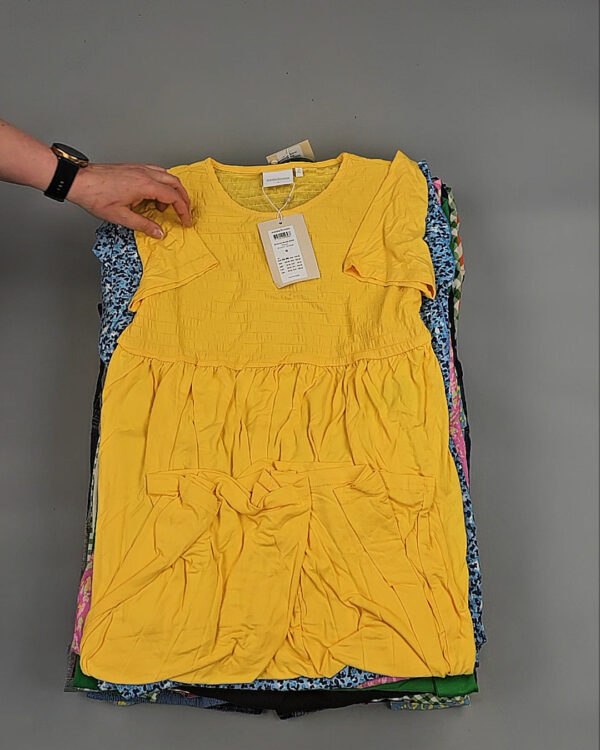 Фотография  822 - MAMA LICIOUS Summer 045 mix#16 кг, ЛОТ №8442 оптом в Черкесске и Карачаево-Черкесской республике