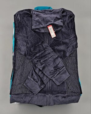 Купить Спортивные костюмы  AD83#10 шт, ЛОТ №8638 оптом в Черкесске и Карачаево-Черкесской республике