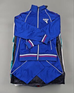 Купить Спортивные костюмы  AD83#10 шт, ЛОТ №8642 оптом в Черкесске и Карачаево-Черкесской республике