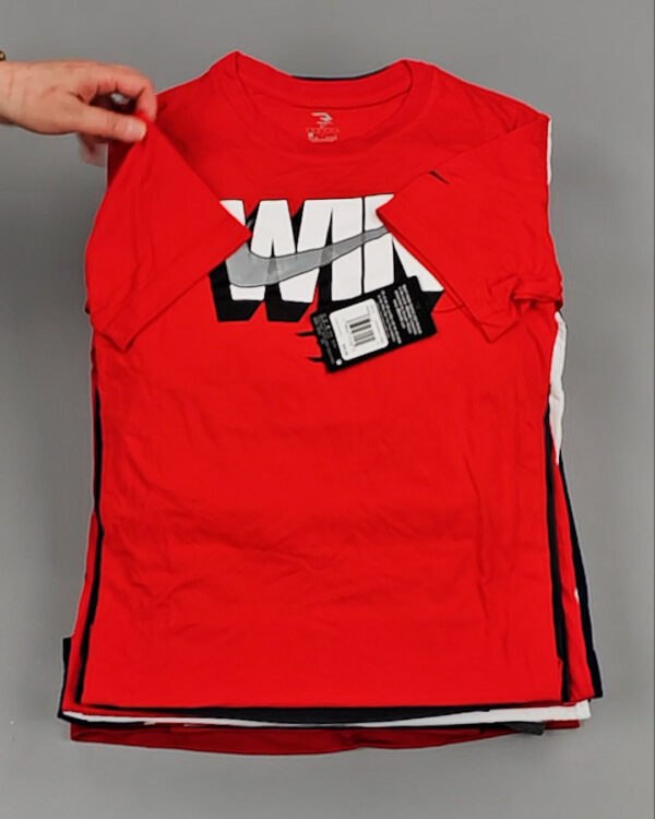 Фотография  923 - KIDS NIKE CAN 084#5 кг, ЛОТ №8502 оптом в Черкесске и Карачаево-Черкесской республике